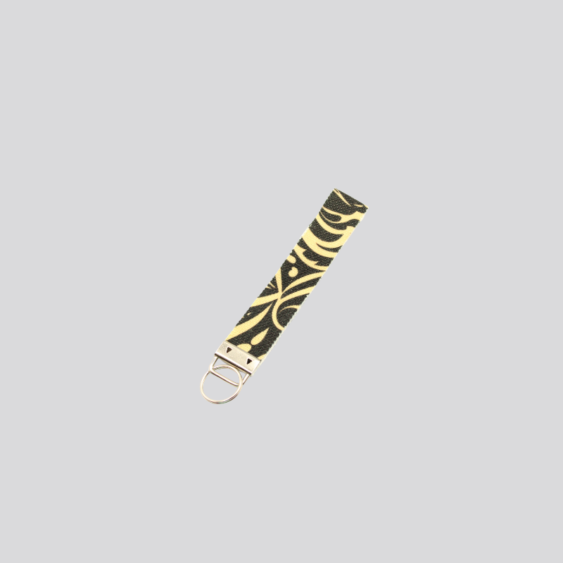 Island Wristlet (Black)