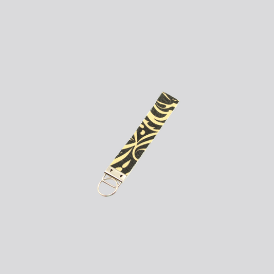 Island Wristlet (Black)